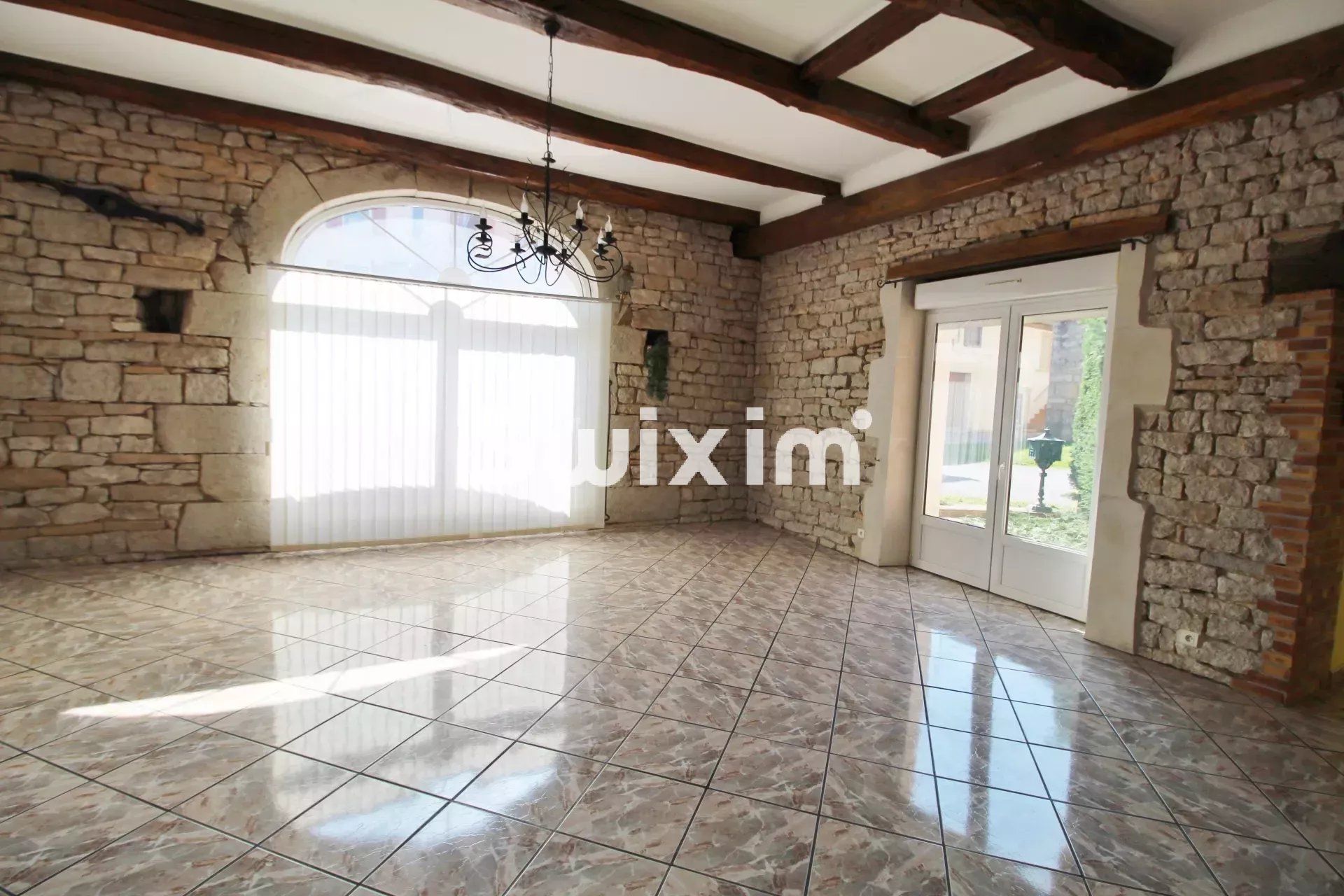 Venda Casa Cousance 6&nbsp;Quartos 130&nbsp;m²