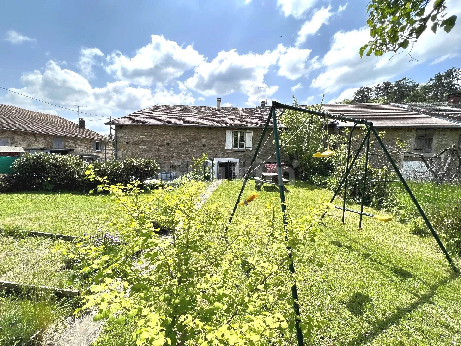 Vente Maison Lons-le-Saunier 5 Pièces 155 m²