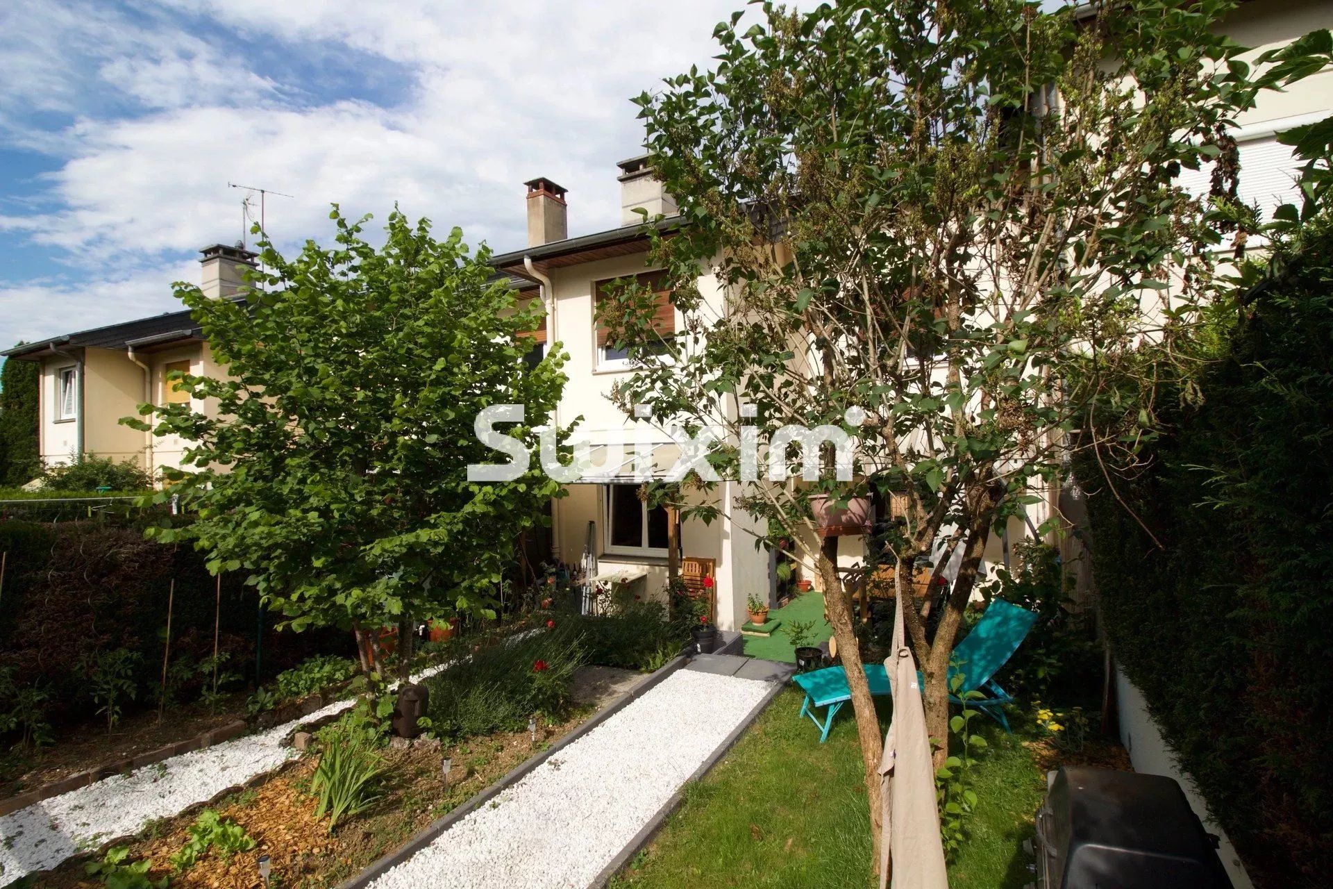 Vendita Casa Lons-le-Saunier 5&nbsp;Camere 90&nbsp;m²