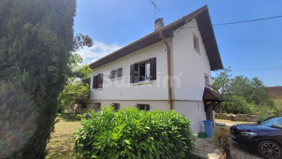 Vente Maison Lons-le-Saunier 6 Pièces 147 m²