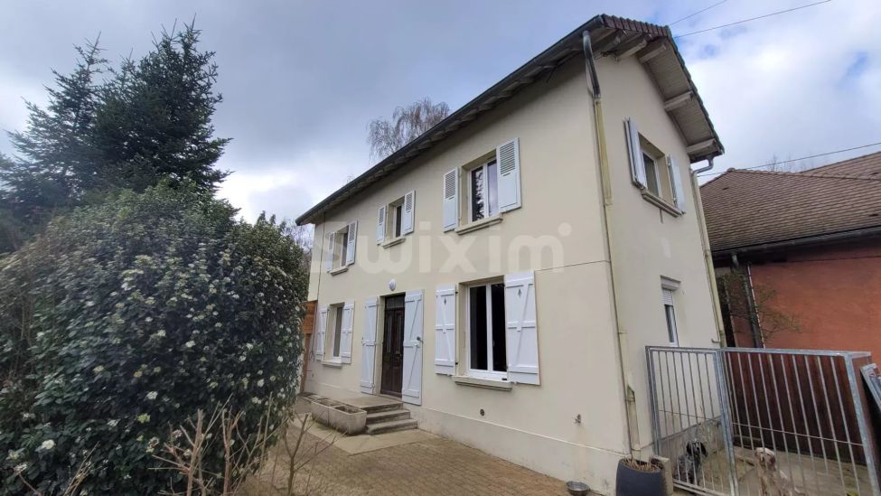 Vente Maison Lons-le-Saunier 4 Pièces 82 m²