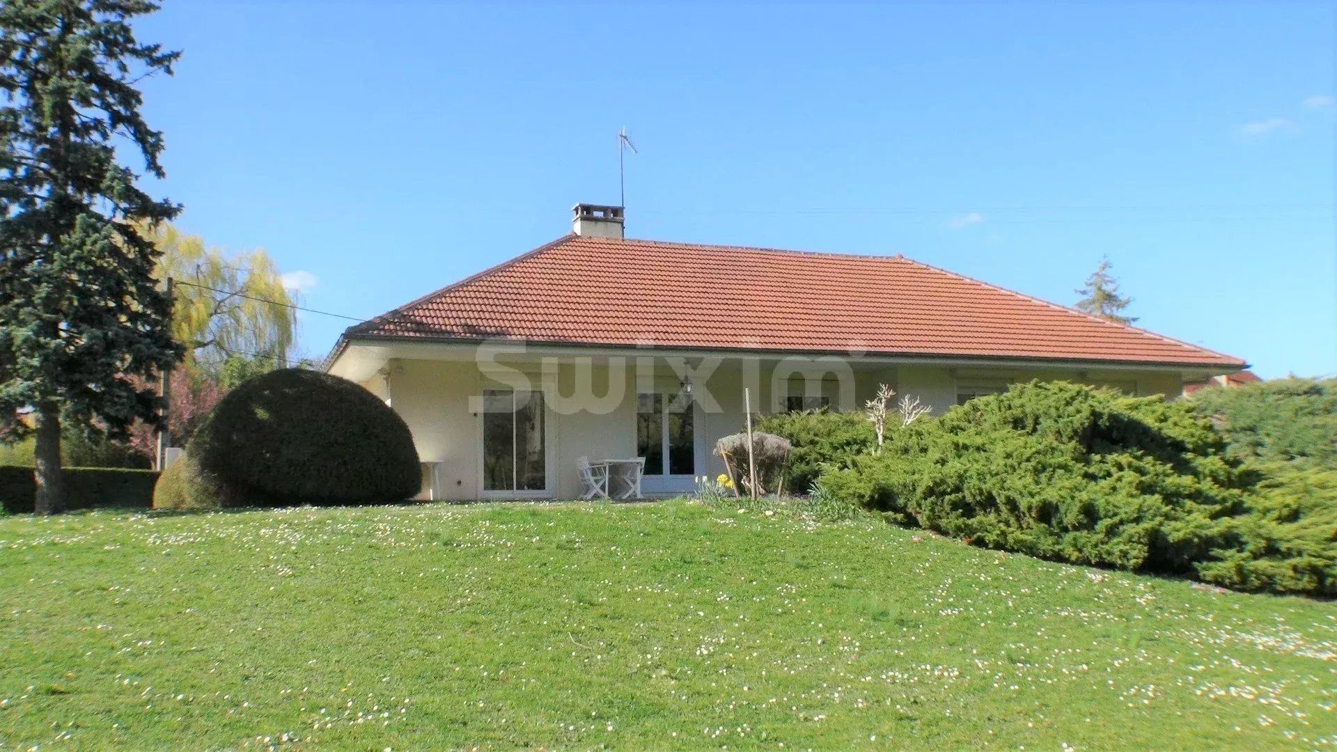 Vente Maison Lons-le-Saunier 6 Pièces 138 m²