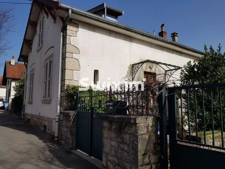 Venda Casa Lons-le-Saunier 6&nbsp;Quartos 140&nbsp;m²