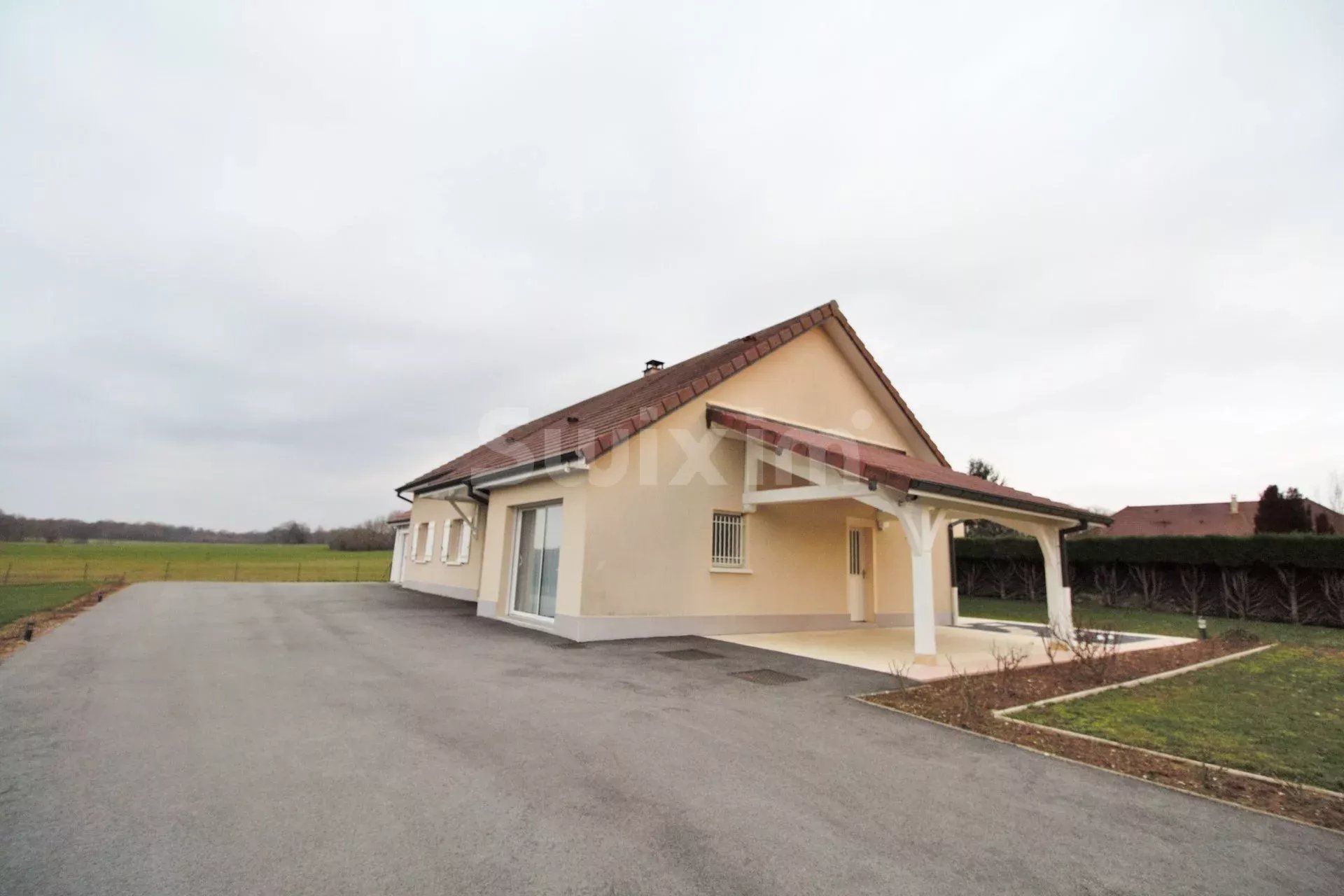 Sale House Bletterans 6 Rooms 120 m²