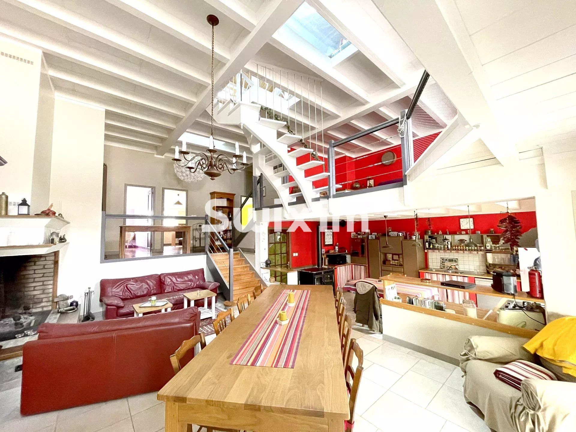 Sale House Arinthod 8&nbsp;Rooms 194&nbsp;m²