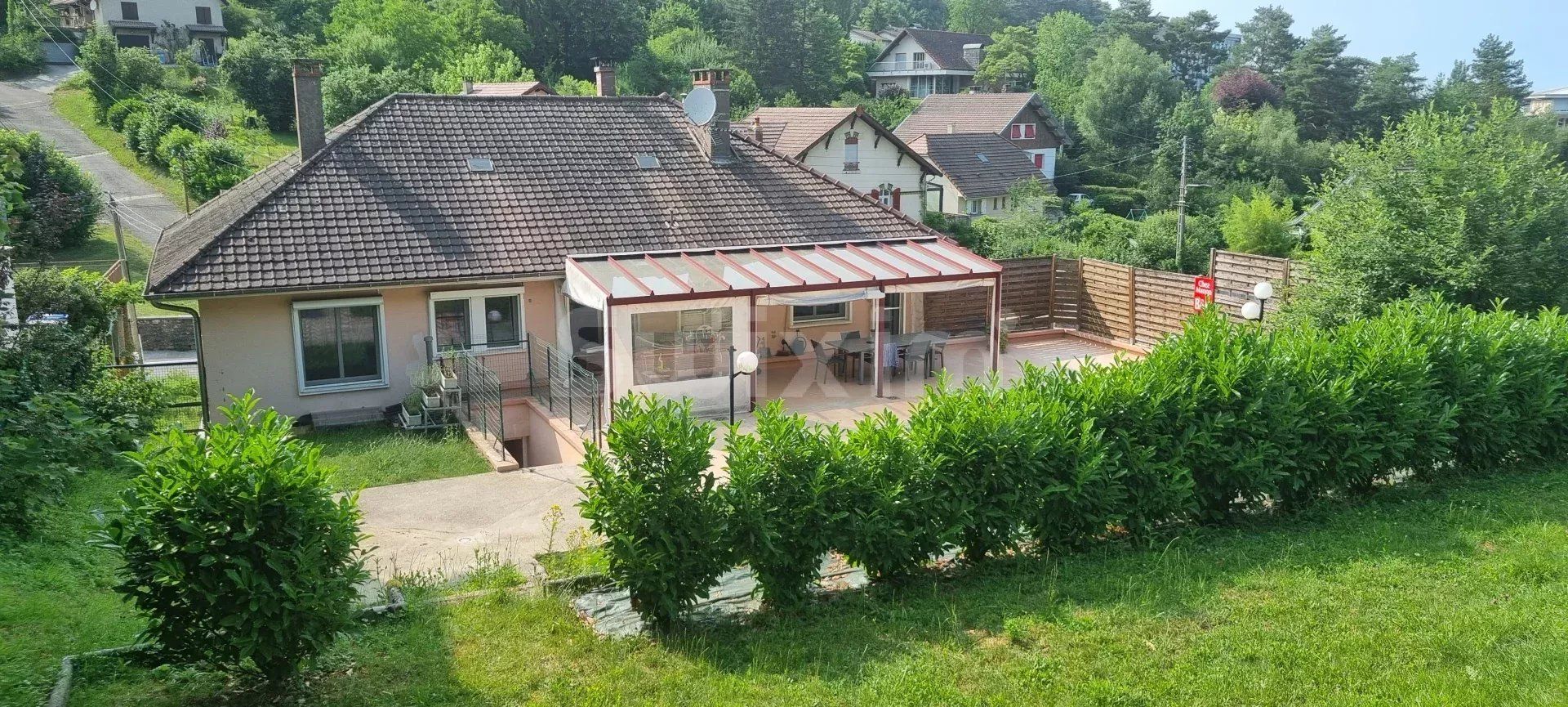 Venda Casa Lons-le-Saunier 6 Quartos 177 m²