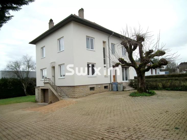 Vente Maison Lons-le-Saunier 11&nbsp;Pièces 236&nbsp;m²