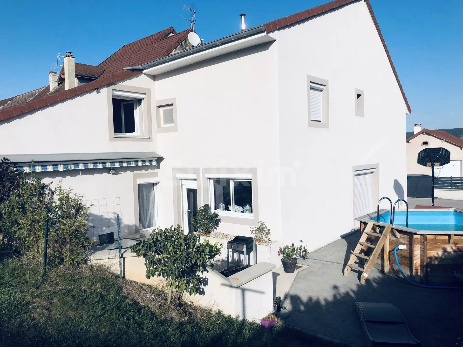 Vendita Casa Lons-le-Saunier 5 Camere 165 m²