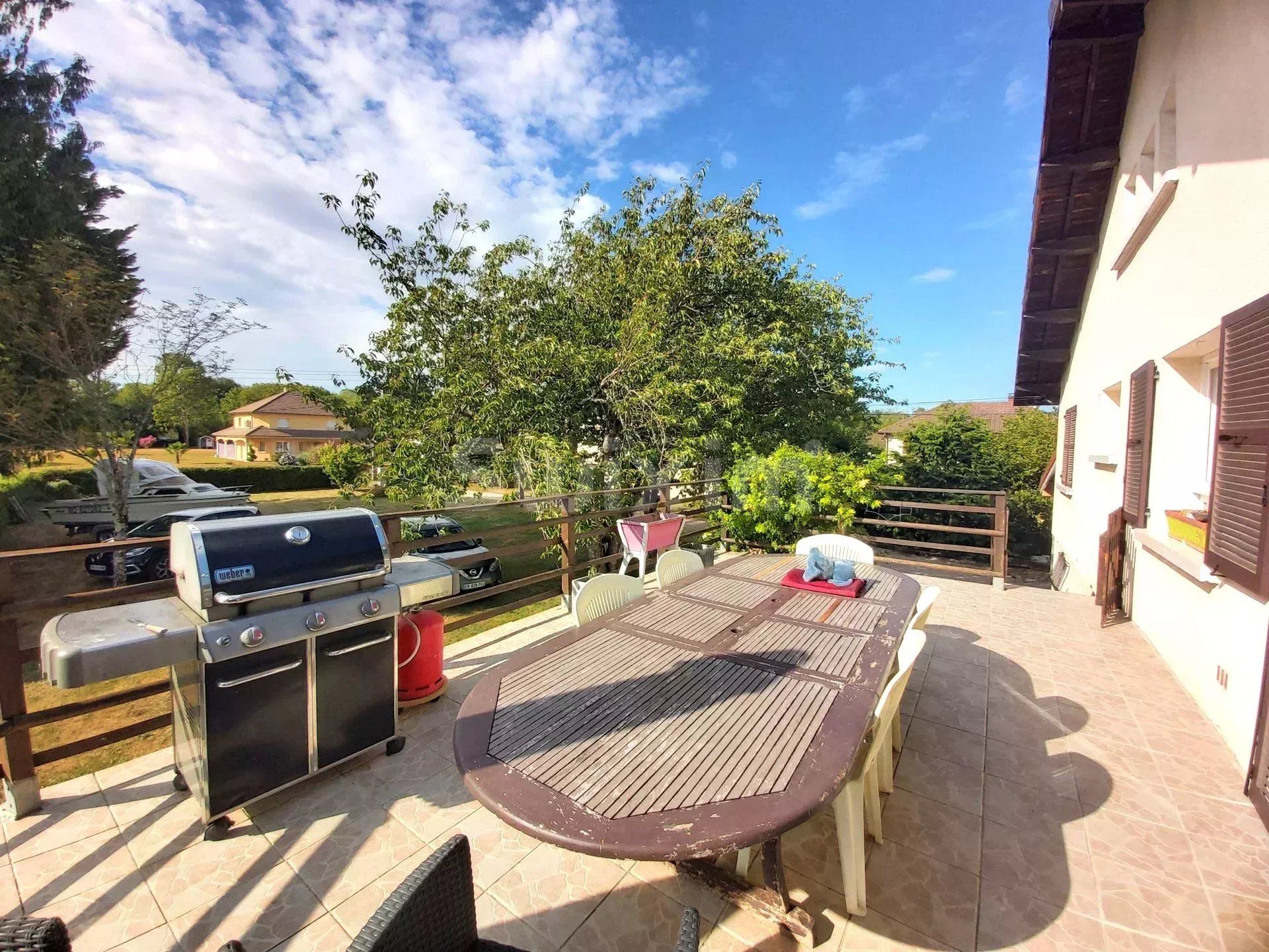 Vente Maison Lons-le-Saunier 6 Pièces 143.96 m²