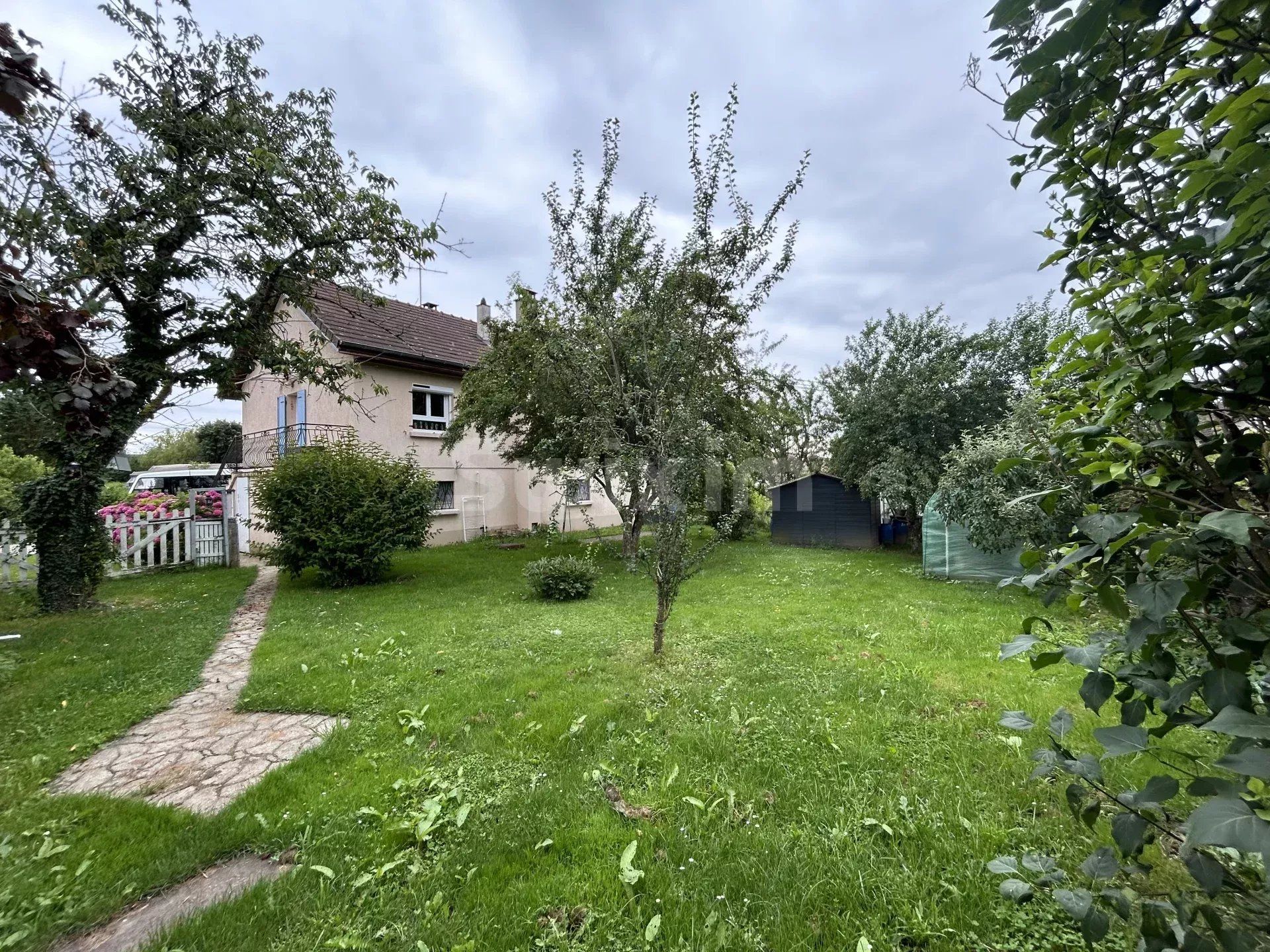 Vente Maison Lons-le-Saunier 6 Pièces 115 m²