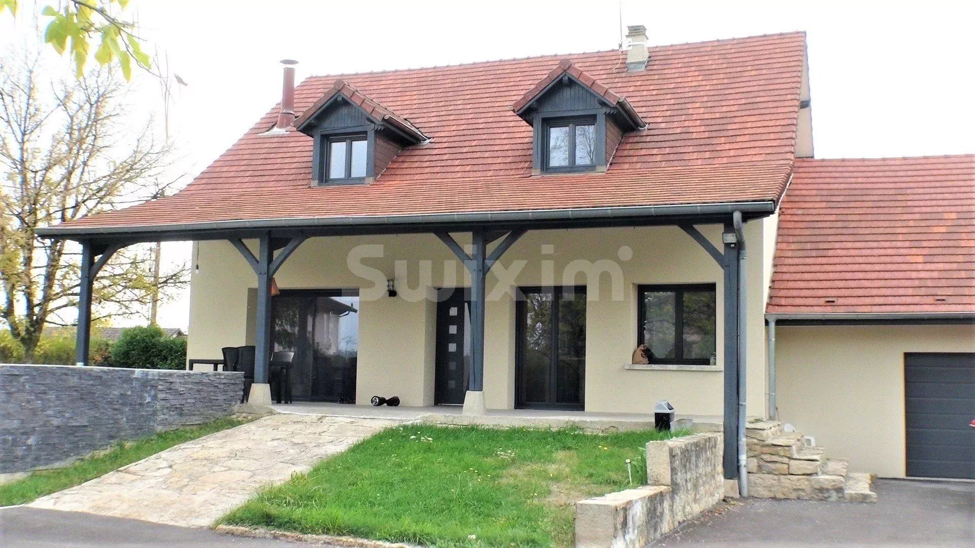 Vendita Casa Lons-le-Saunier 6 Camere 160 m²