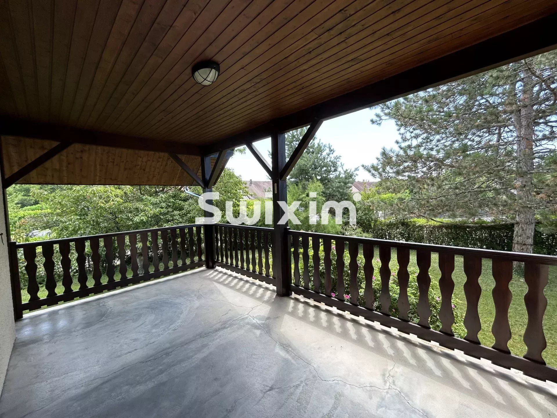 Vendita Casa Lons-le-Saunier 6&nbsp;Camere 150&nbsp;m²