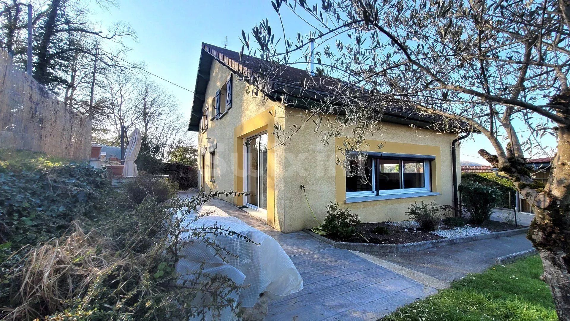 Vendita Casa Lons-le-Saunier 6 Camere 120 m²