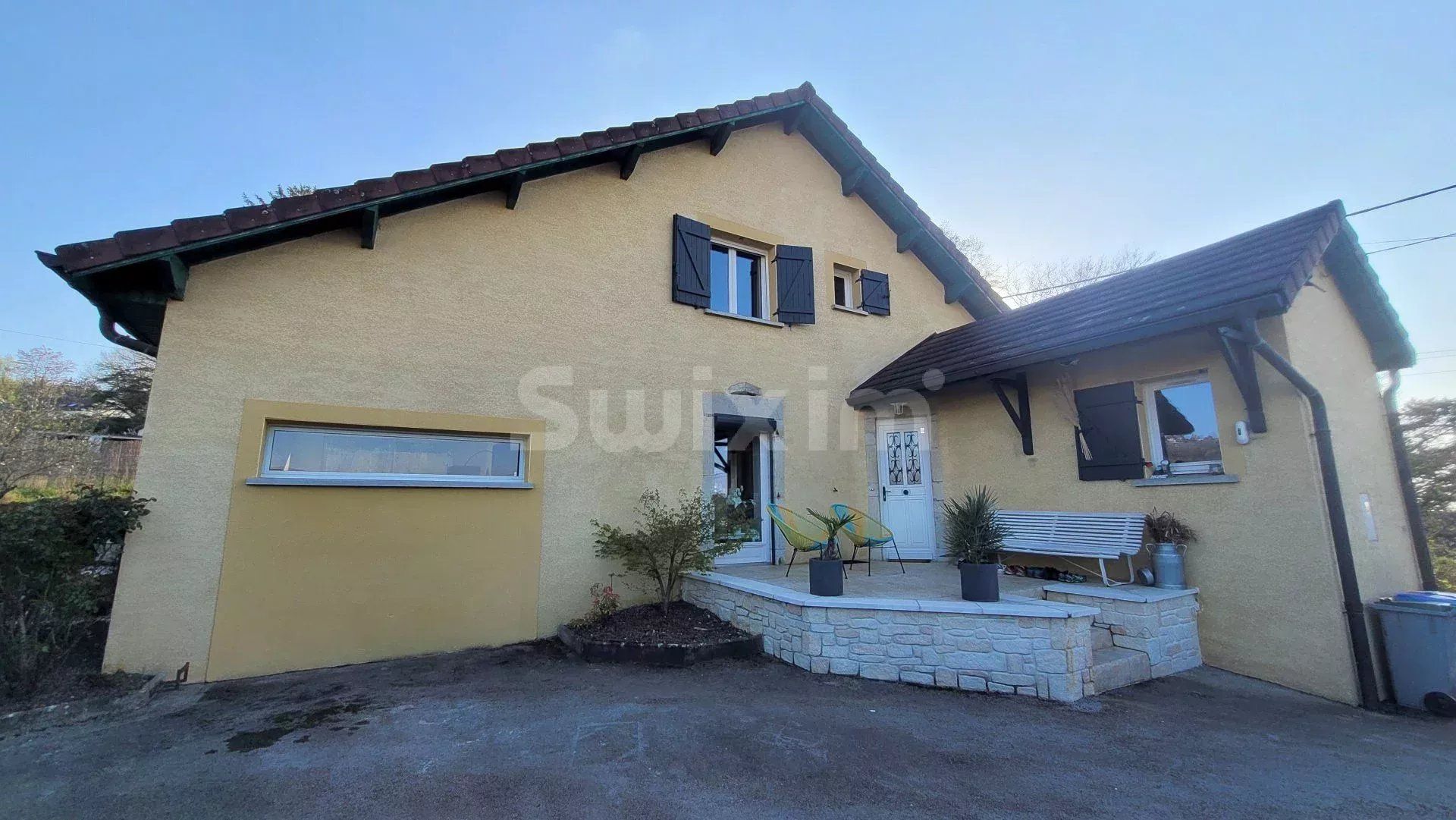 Vendita Casa Lons-le-Saunier 6 Camere 120 m²