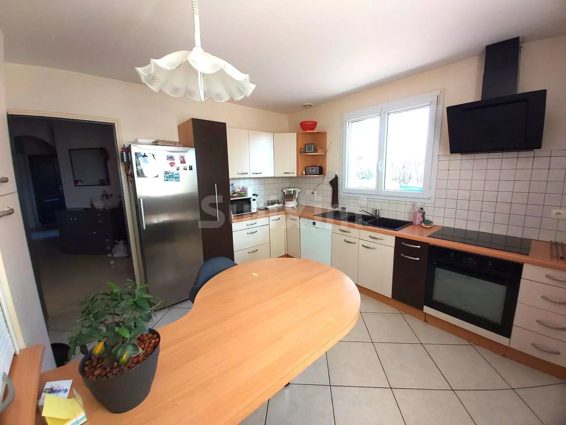 Vente Maison Lons-le-Saunier 7 Pièces 158.48 m²
