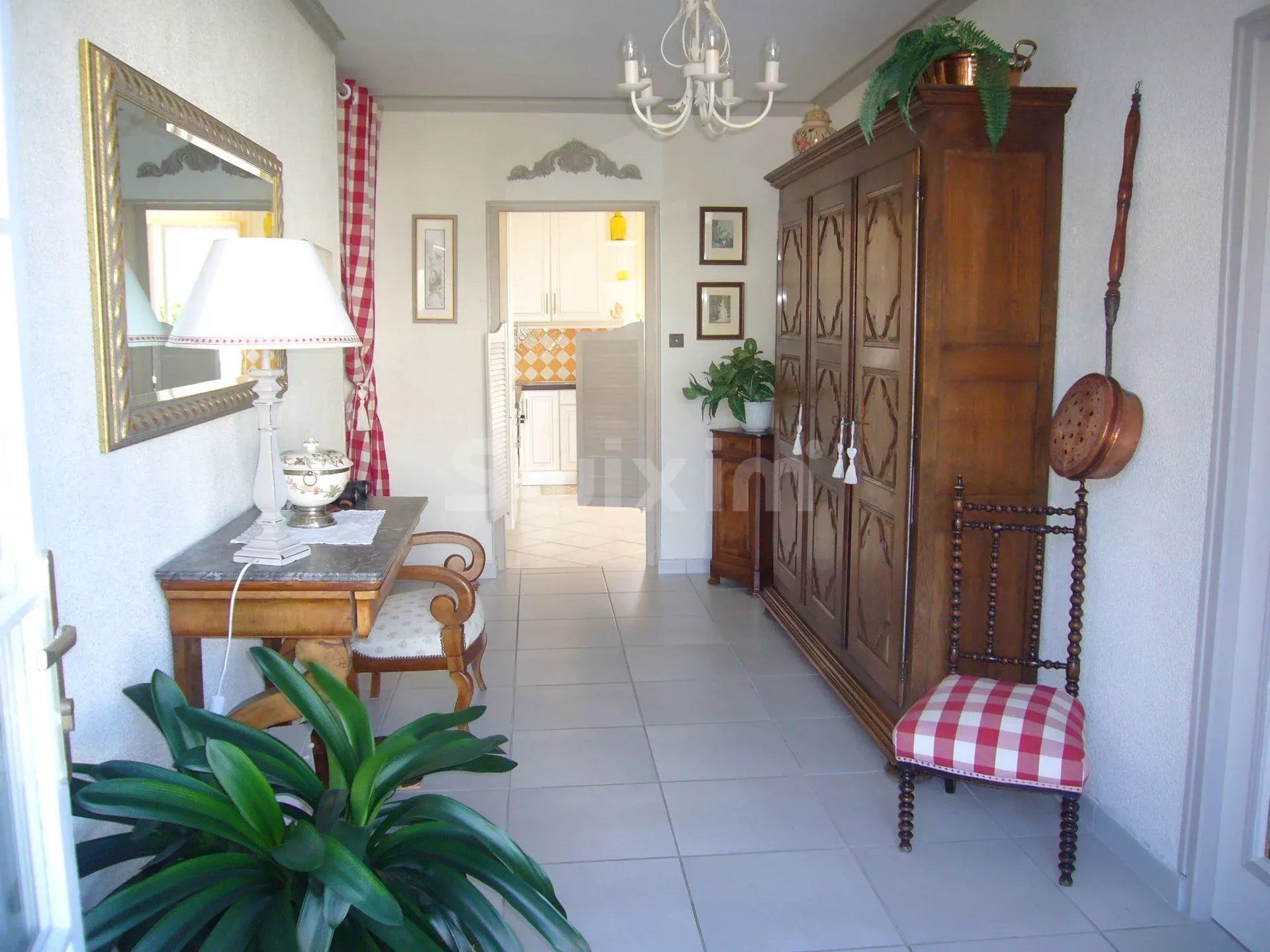 Verkauf Haus Lons-le-Saunier 8 Zimmer 160 m²