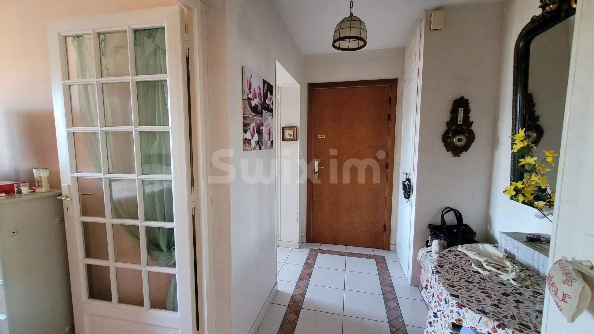 Sale Apartment Lons-le-Saunier 4 Rooms 97.93 m²