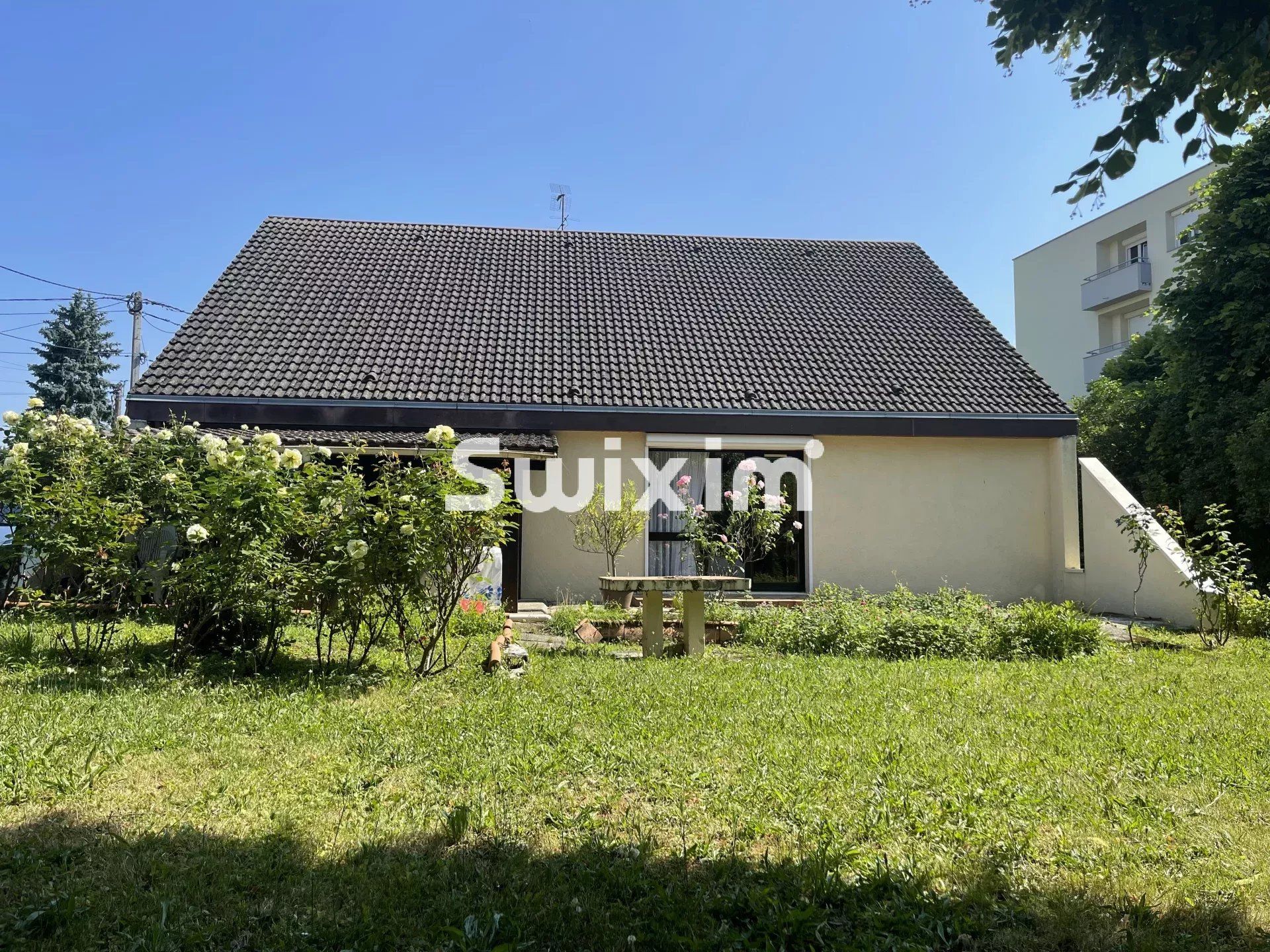 Venda Casa Lons-le-Saunier 8&nbsp;Quartos 170&nbsp;m²