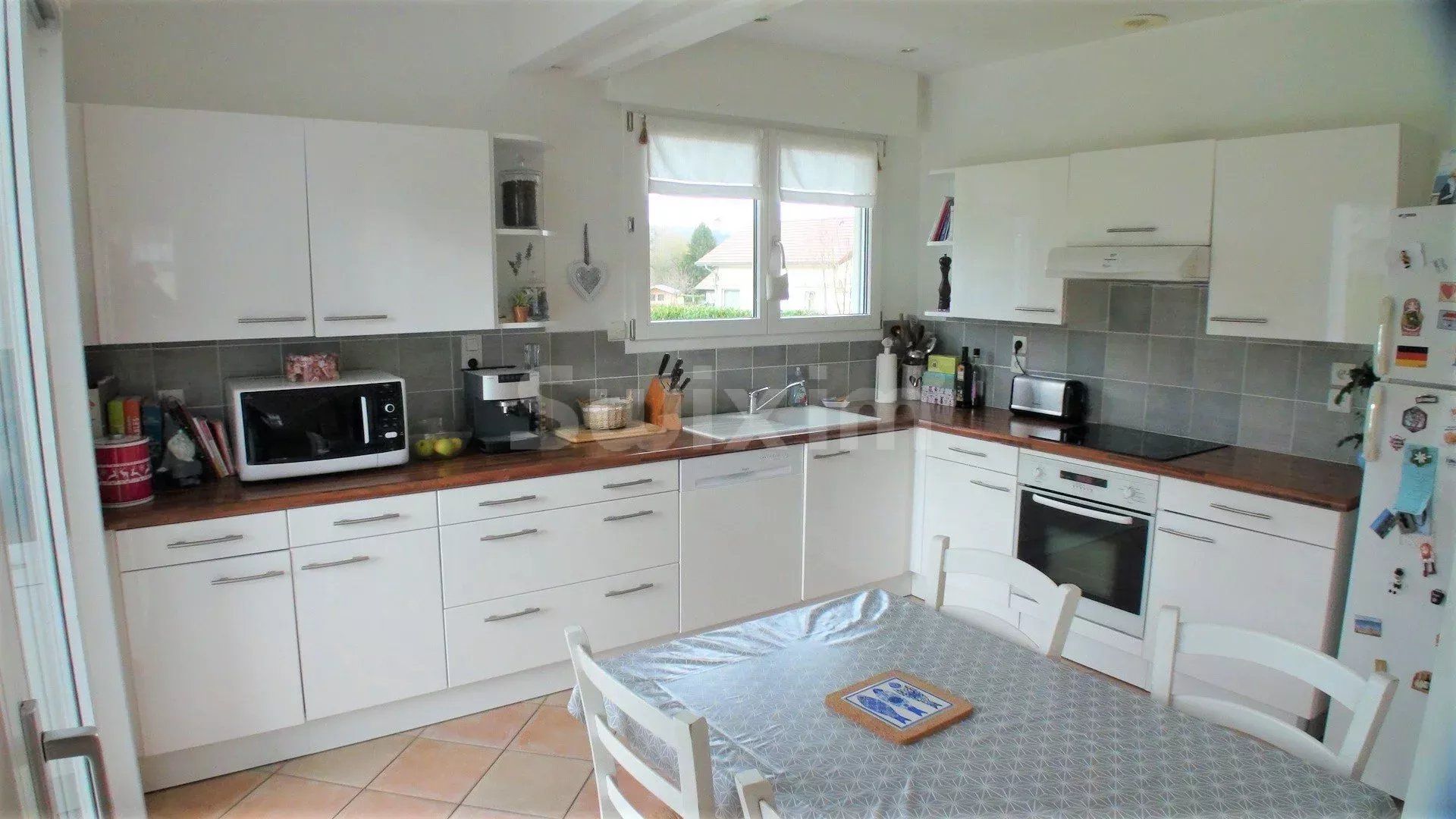 Vendita Casa Lons-le-Saunier 5 Camere 139 m²