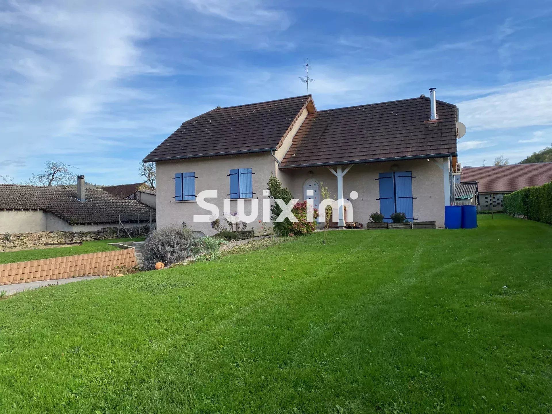 Venta Casa Lons-le-Saunier 5&nbsp;Salas 111.97&nbsp;m²