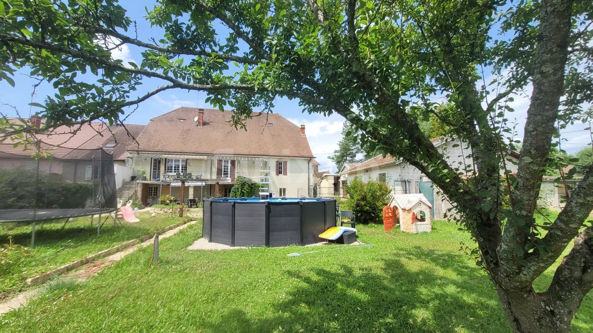 Vendita Casa Lons-le-Saunier 6 Camere 188 m²