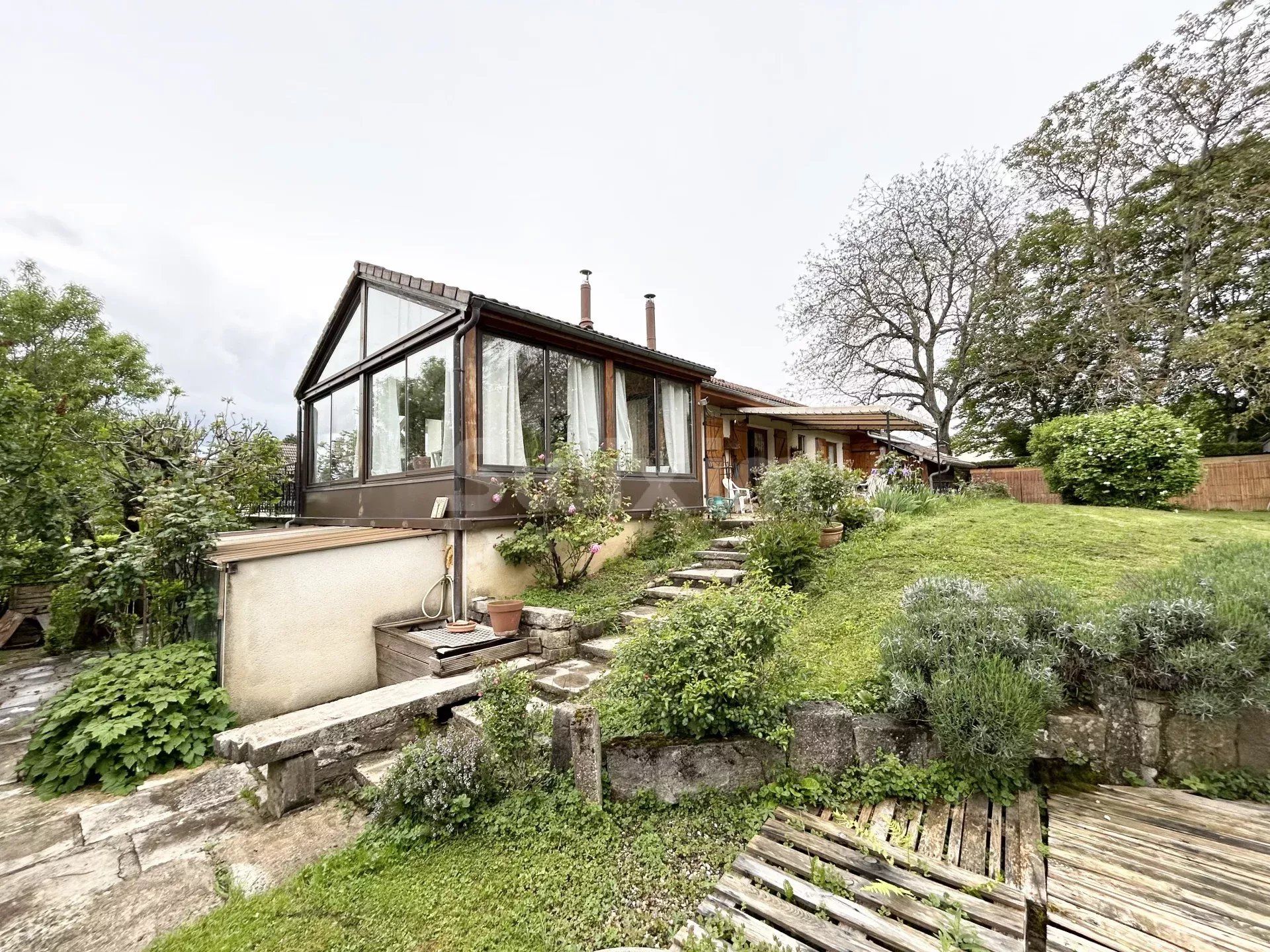 Verkauf Haus Lons-le-Saunier 6 Zimmer 140 m²