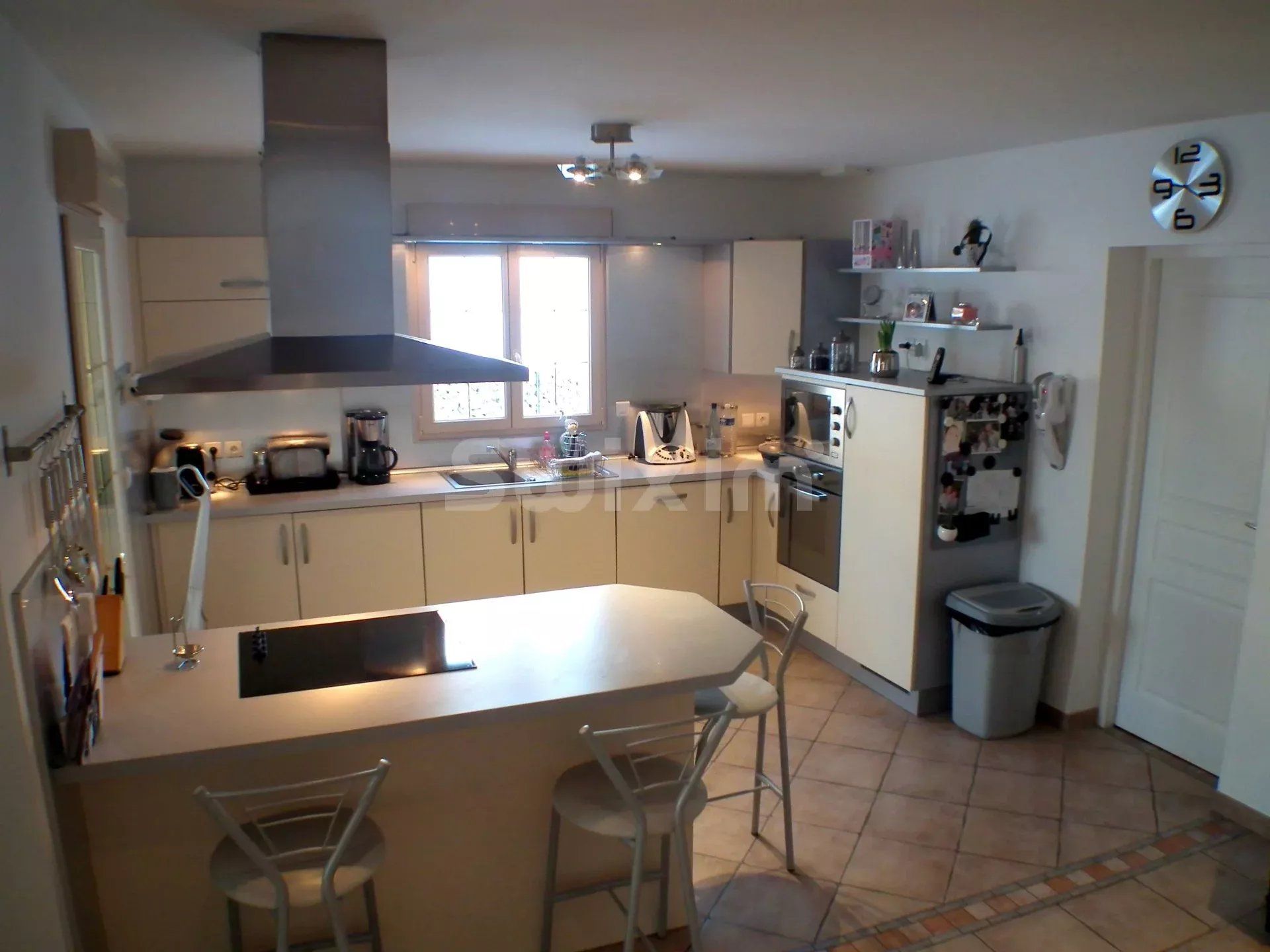 Verkauf Haus Lons-le-Saunier 6 Zimmer 182 m²