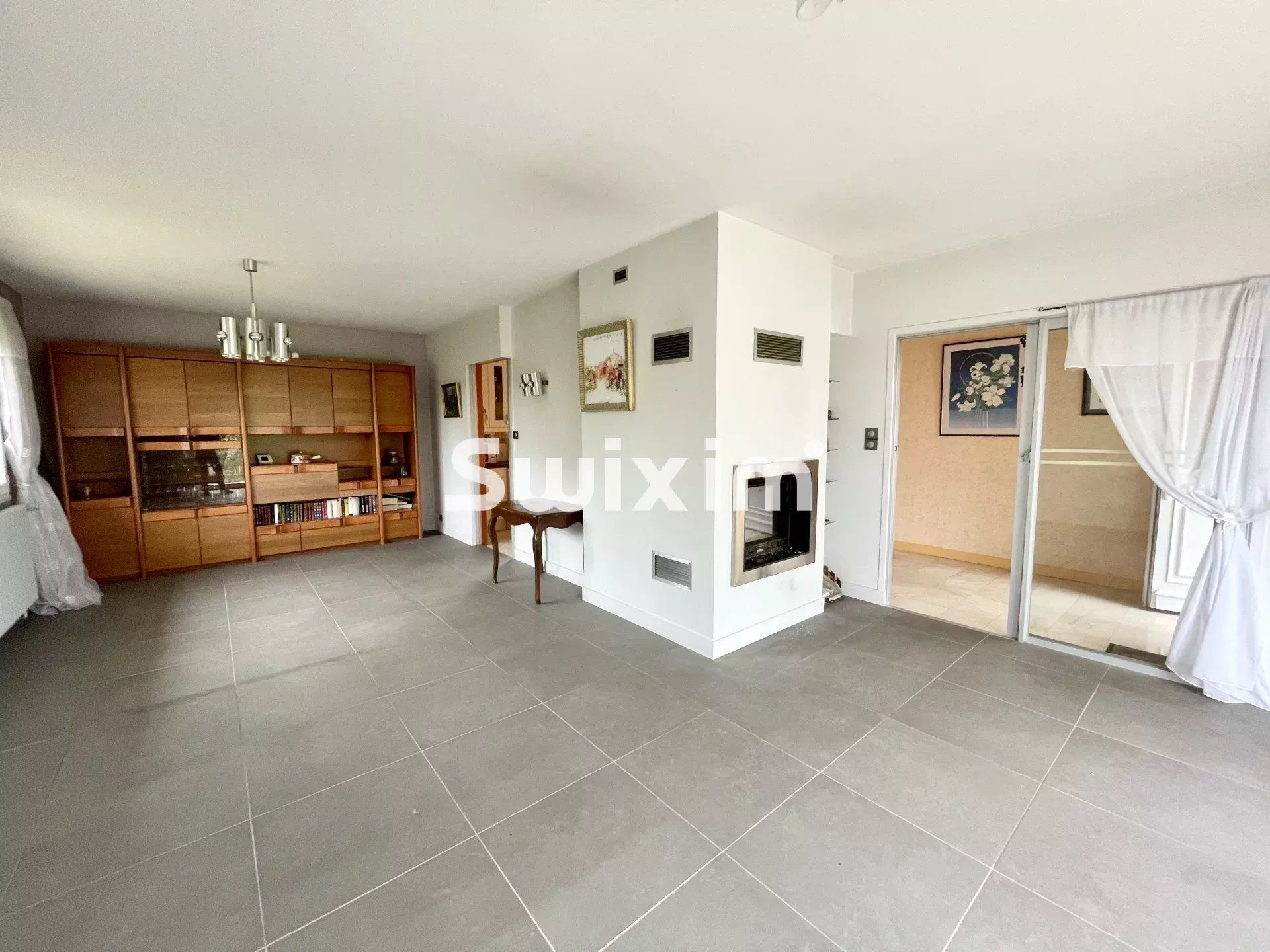 Verkauf Haus Orgelet 9&nbsp;Zimmer 238&nbsp;m²