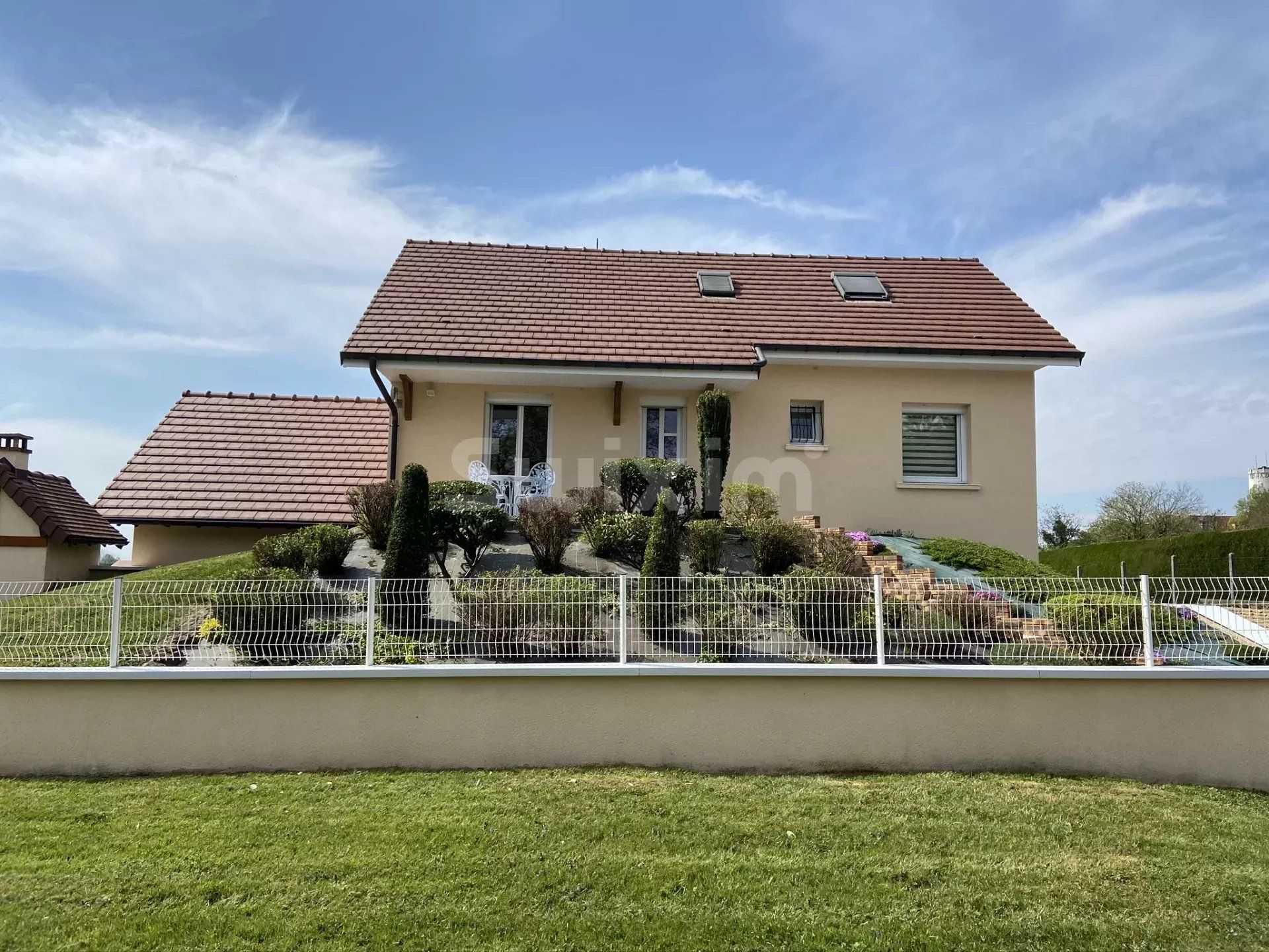 Verkauf Haus Lons-le-Saunier 7 Zimmer 110 m²