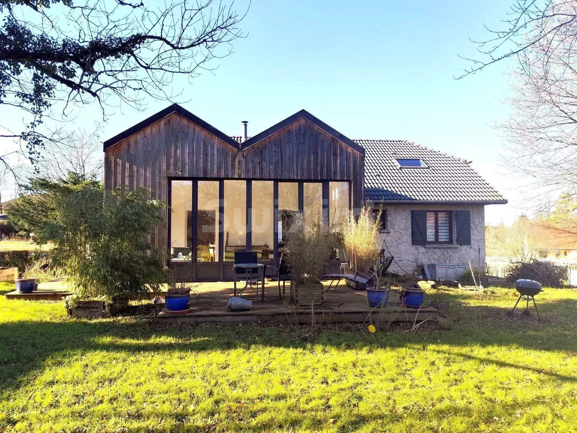 Sale House Crançot 10 Rooms 165 m²