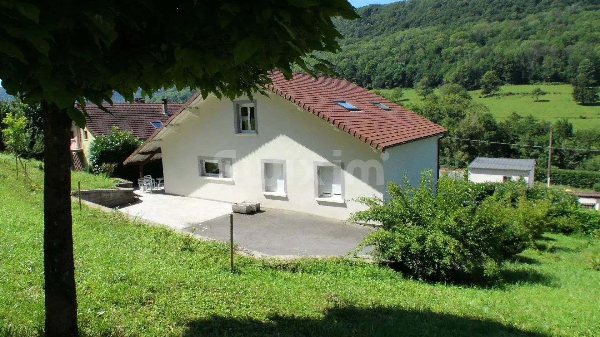 Vendita Casa Lons-le-Saunier 9 Camere 240 m²