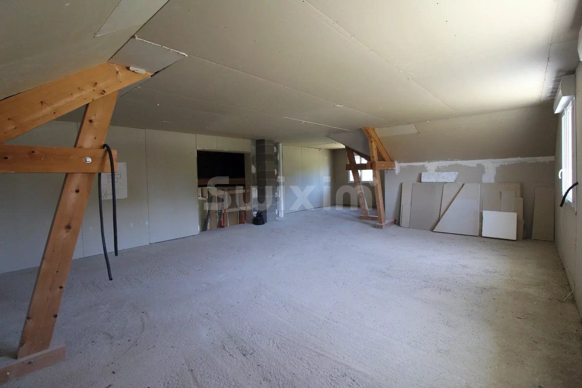 Venda Casa Orgelet 9 Quartos 187 m²