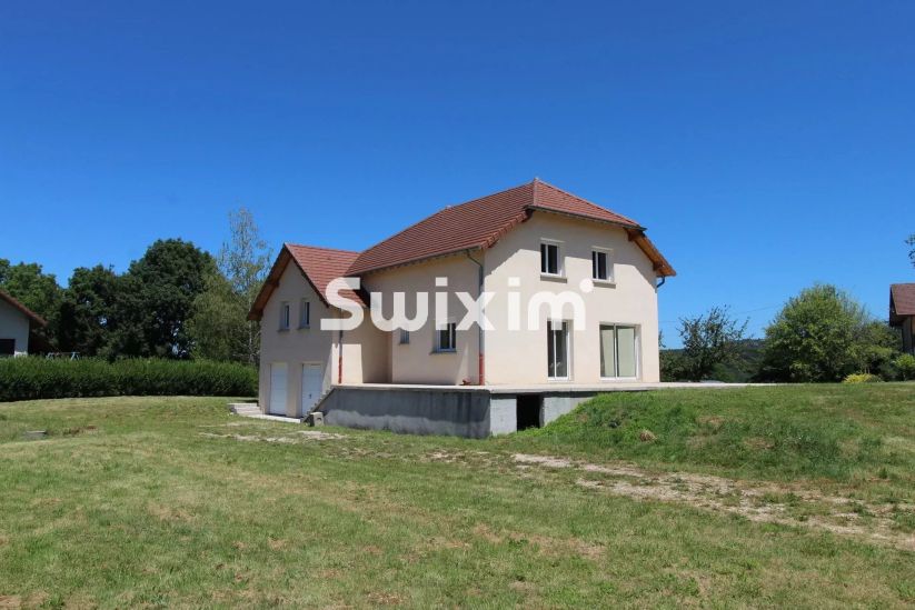 Sale House Orgelet 9&nbsp;Rooms 187&nbsp;m²