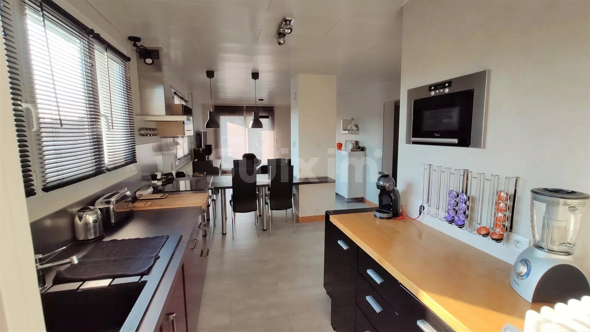 Sale Apartment Lons-le-Saunier 4 Rooms 75 m²