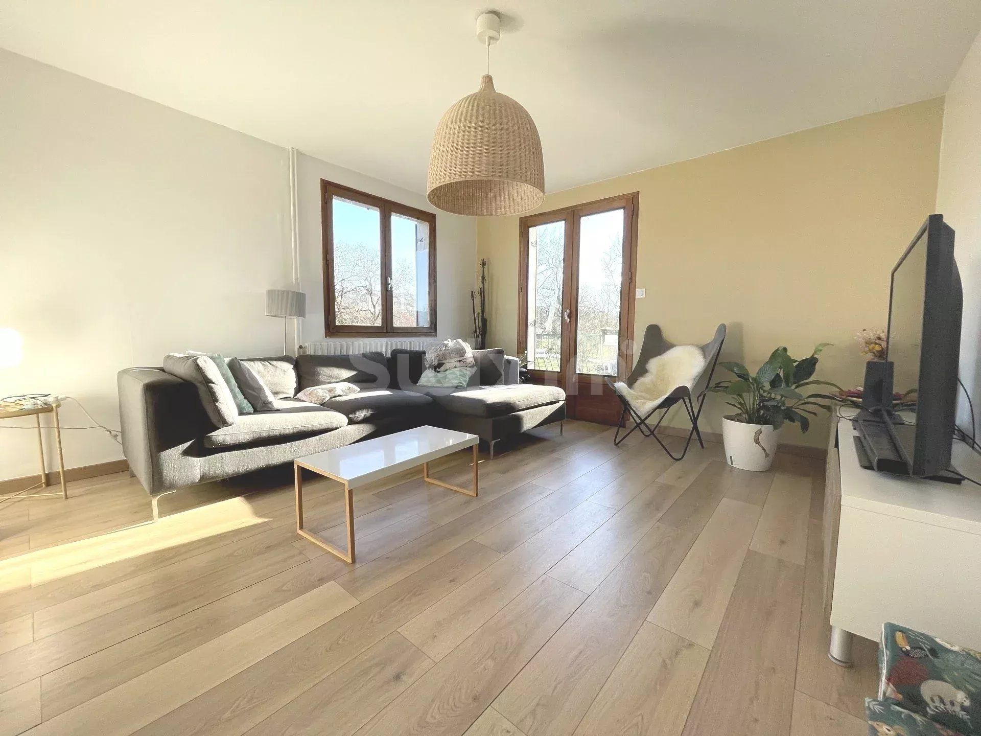 Vente Maison Orgelet 7 Pièces 169 m²