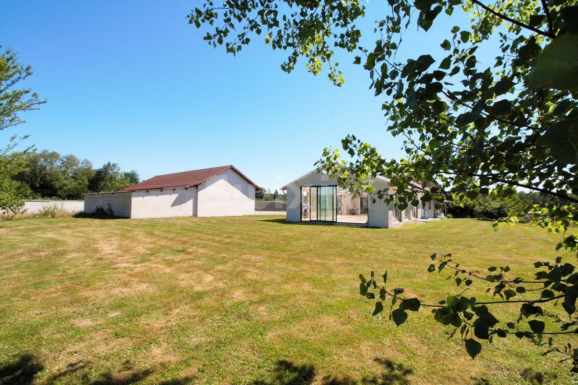 Vente Maison Sellières 12 Pièces 338 m²