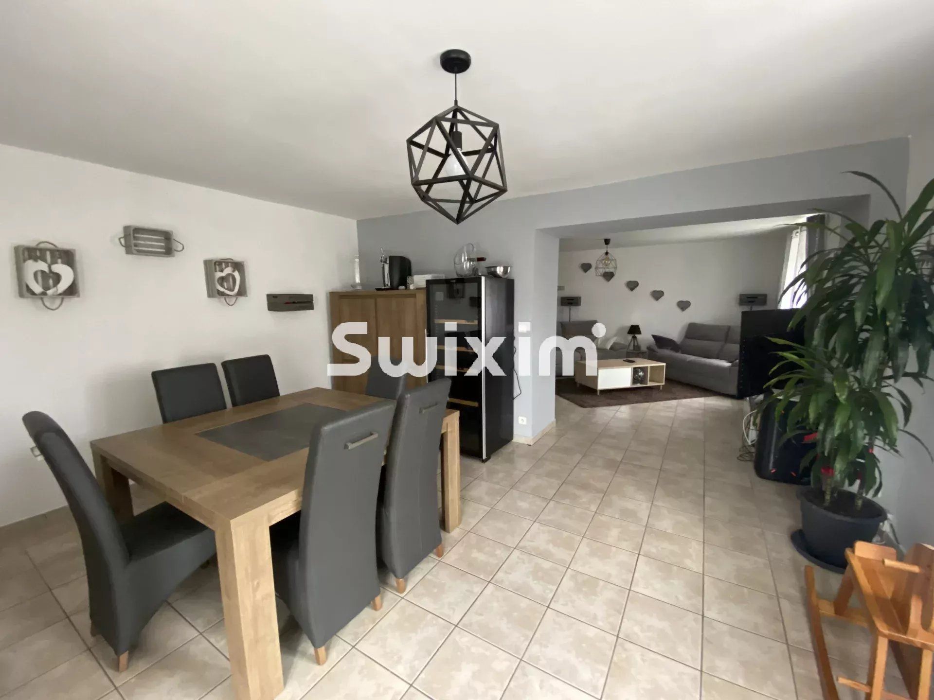 Venda Casa Arlay 5&nbsp;Quartos 132&nbsp;m²