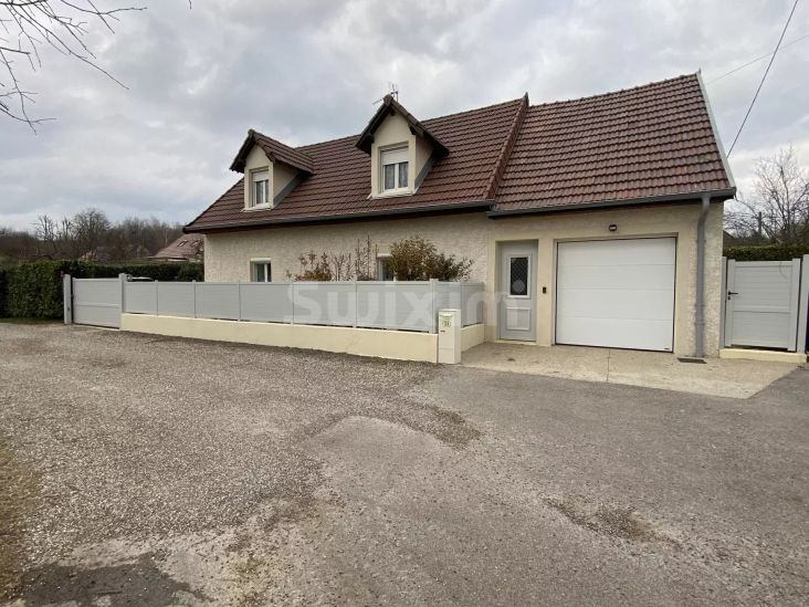 Vente Maison Arlay 5 Pièces 132 m²