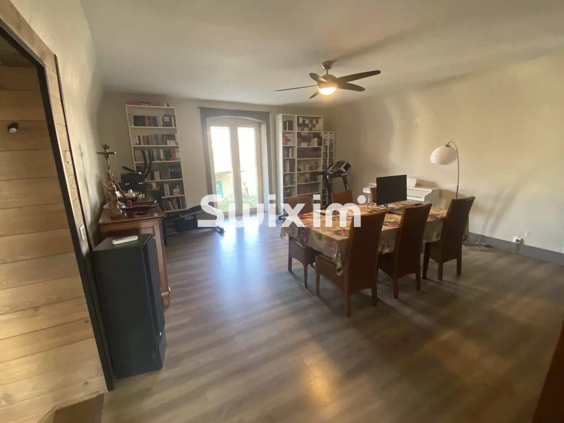 Vente Maison Lons-le-Saunier 7&nbsp;Pièces 200&nbsp;m²