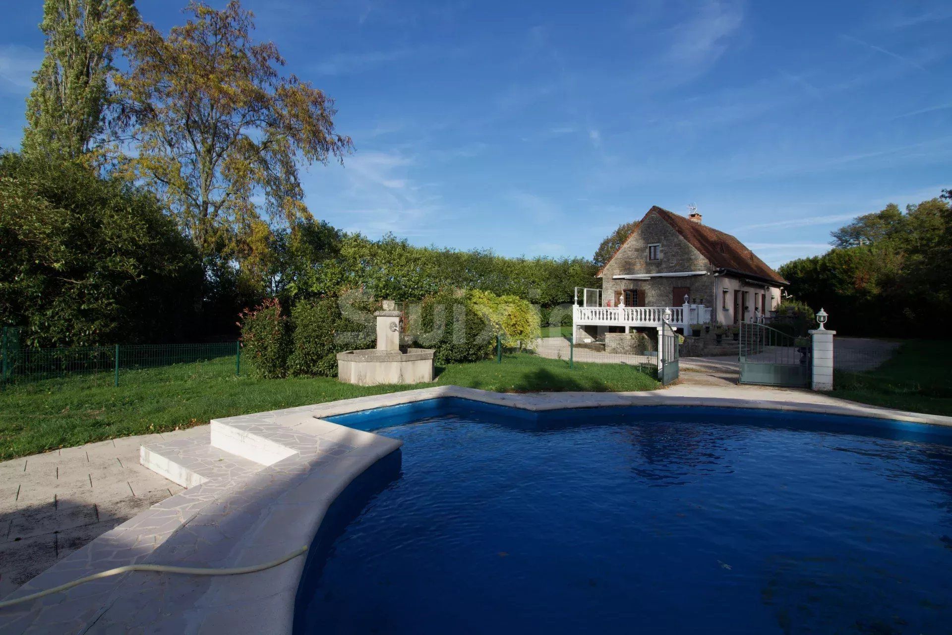 Venta Casa Lons-le-Saunier 5 Salas 130 m²