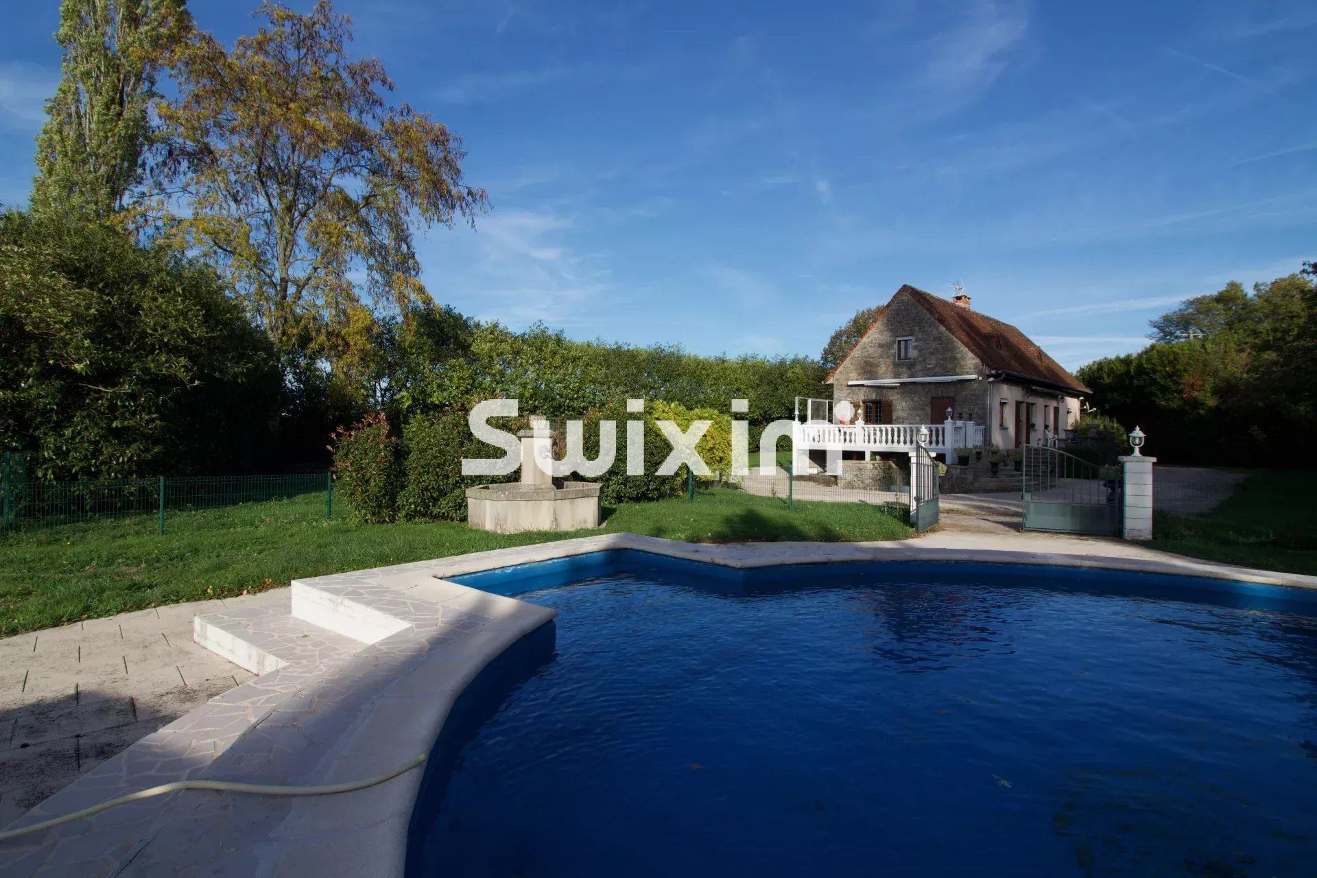 Venda Casa Lons-le-Saunier 5&nbsp;Quartos 130&nbsp;m²