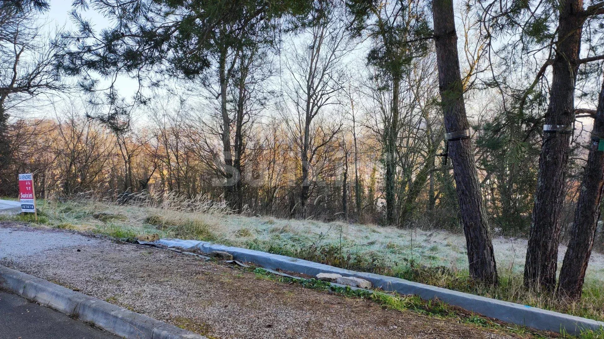 Venta Terreno edificable Lons-le-Saunier 1220 m²