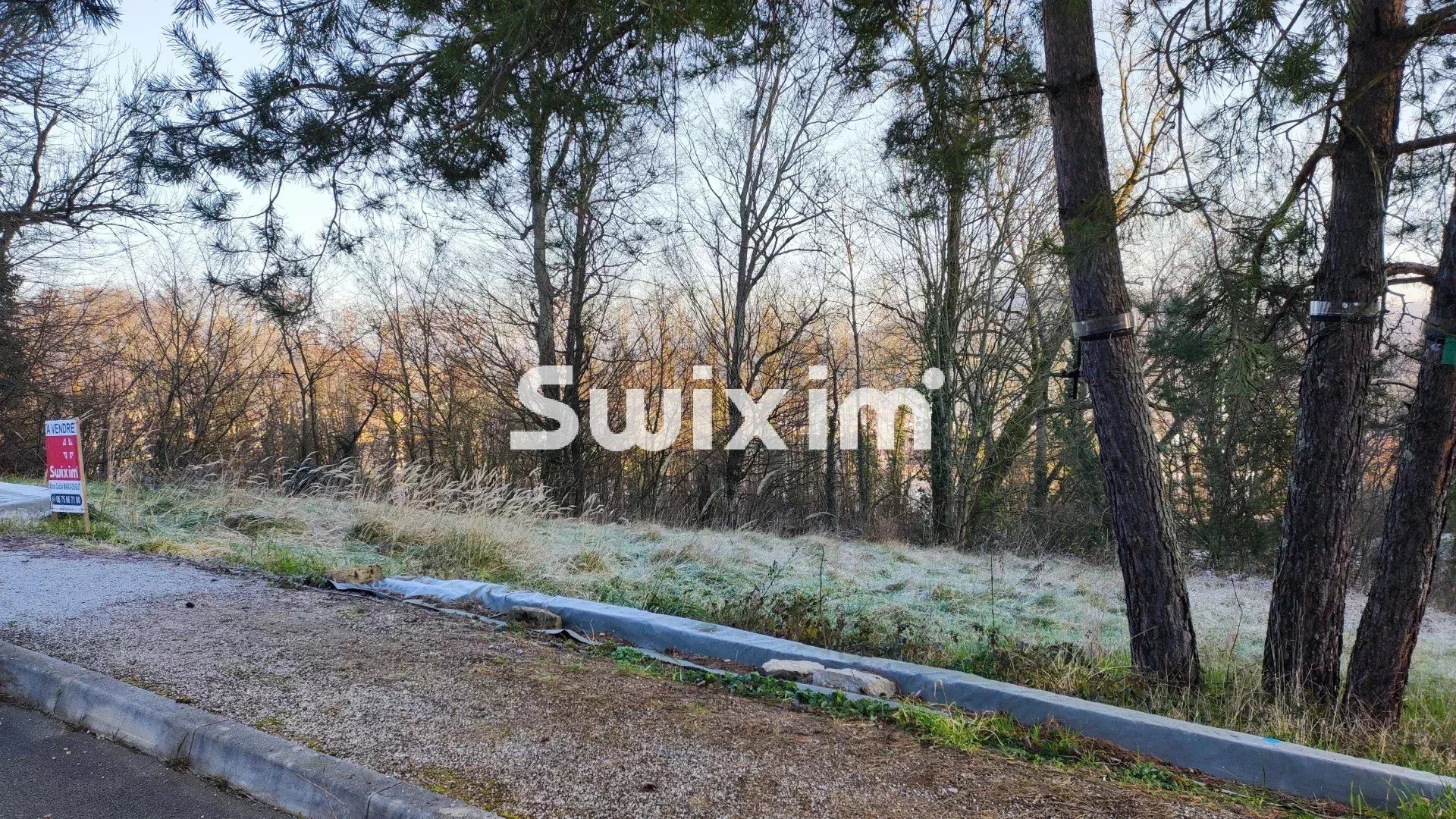 Vendita Terreno edificabile Lons-le-Saunier 1220&nbsp;m²