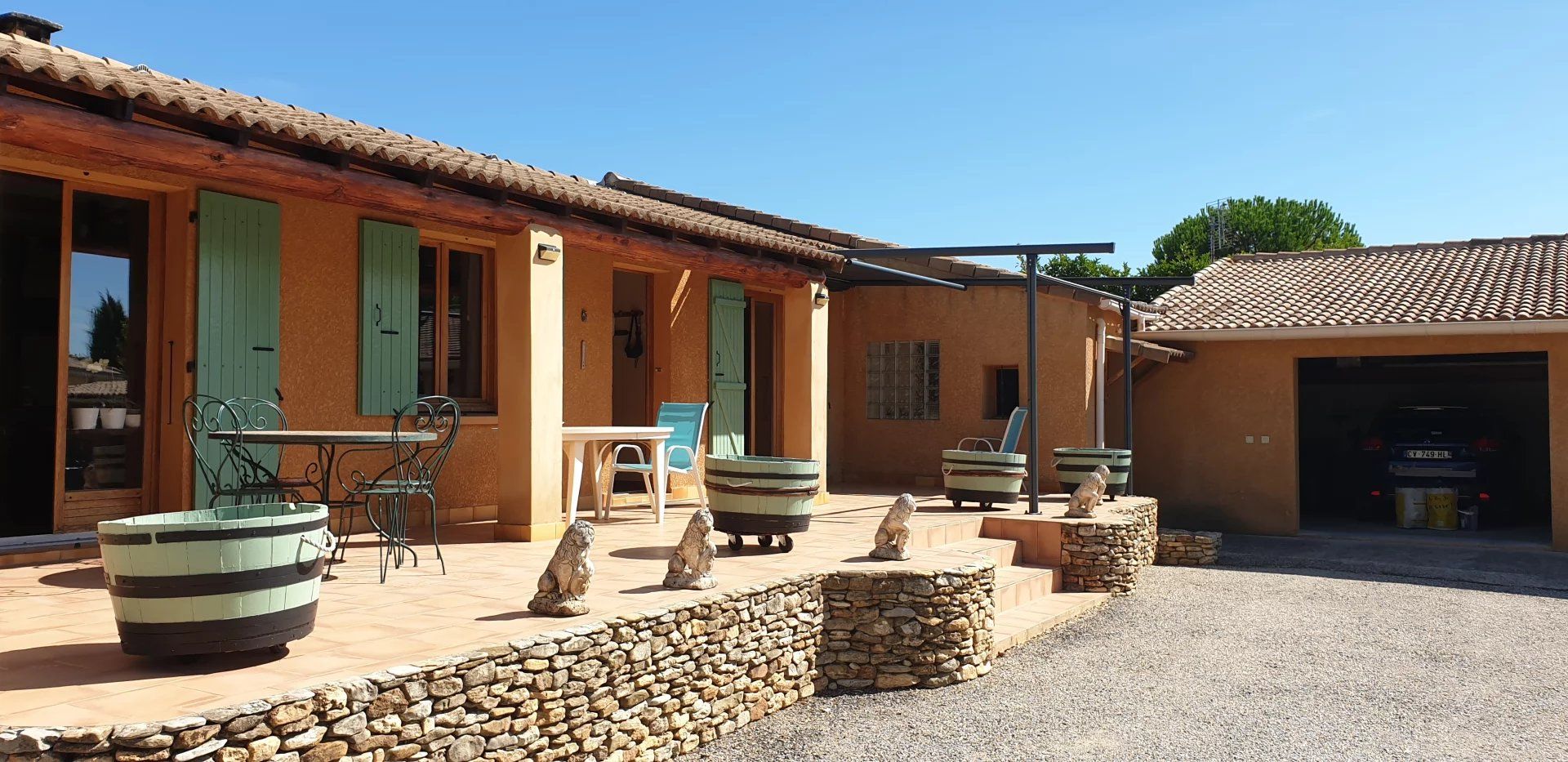 Venta Casa Grignan 6&nbsp;Salas 115&nbsp;m²