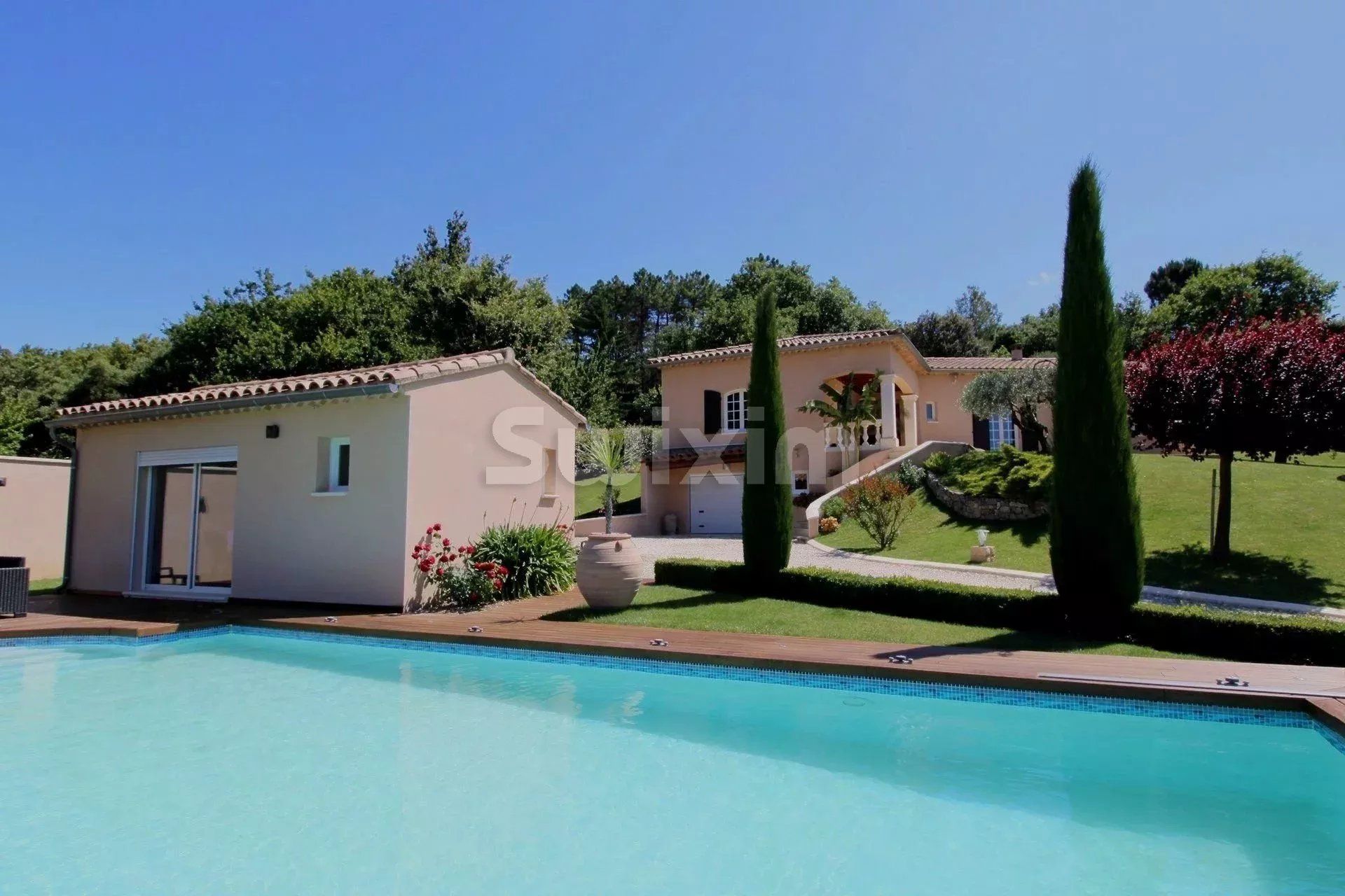 Sale House Grignan 4 Rooms 120 m²