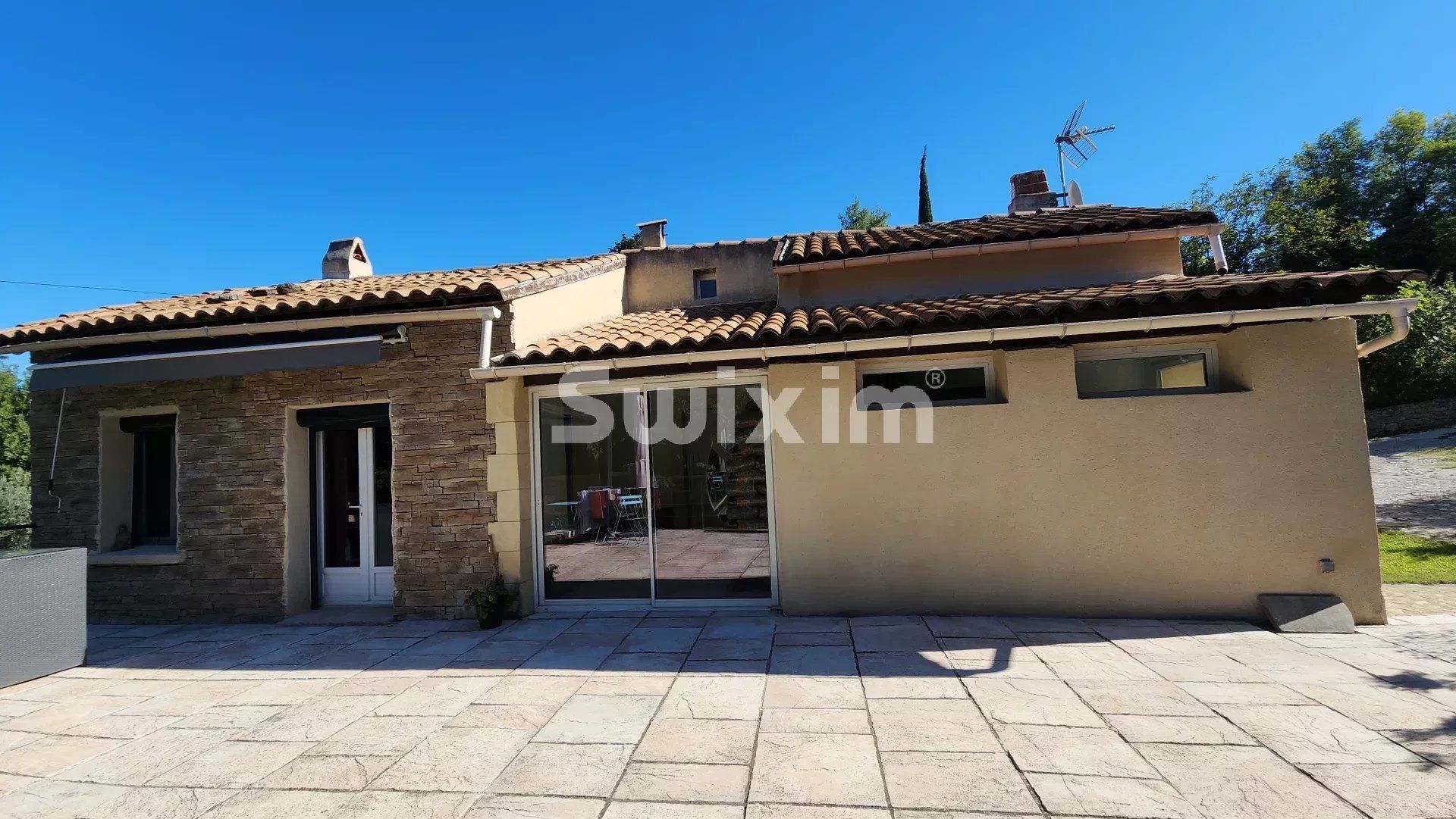 Venta Casa Grignan 6&nbsp;Salas 130&nbsp;m²