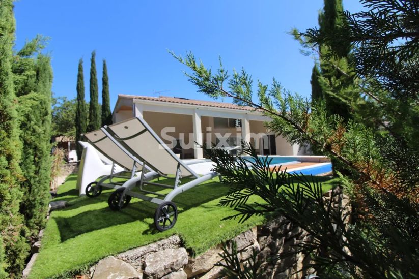 Sale House Grignan 9&nbsp;Rooms 225&nbsp;m²