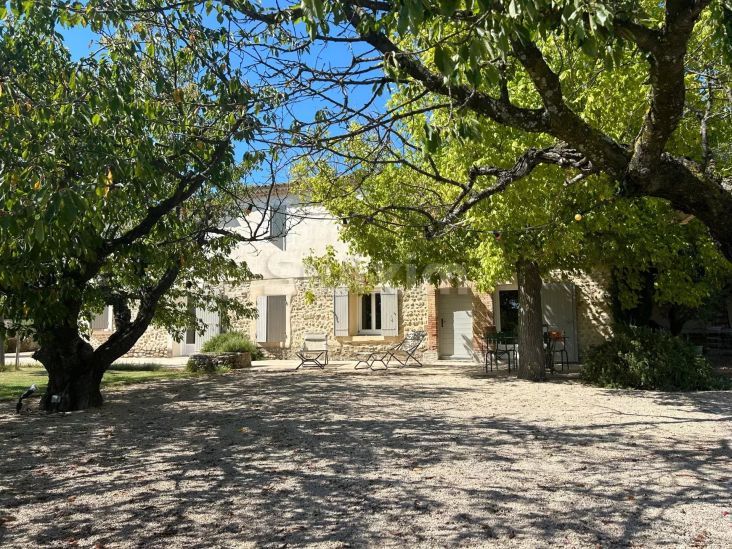 Vente Mas Sainte-Cécile-les-Vignes 10 Pièces 215 m²