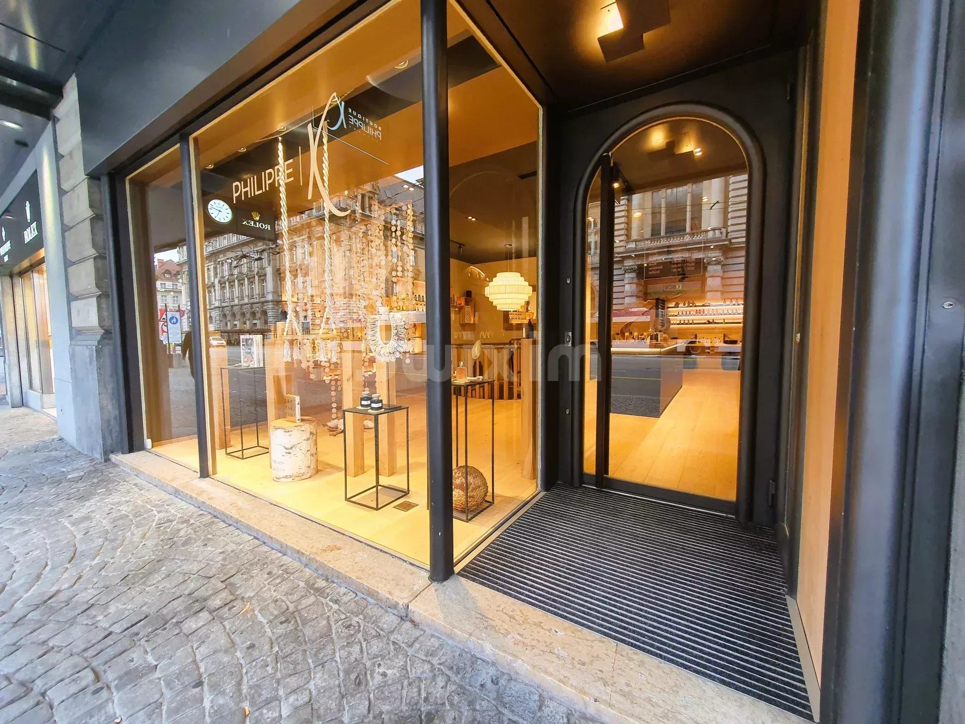 Vente Commerce Lausanne 100 m²