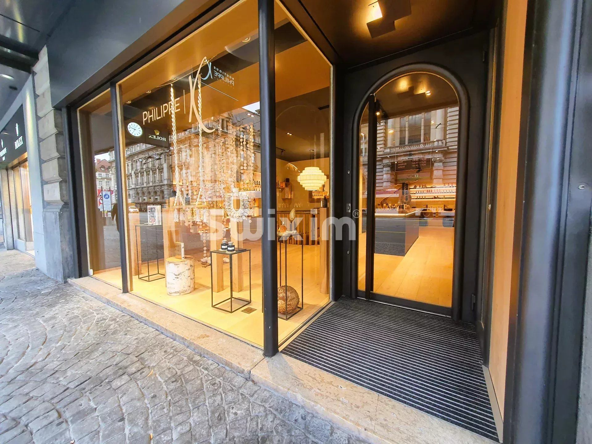 Venta Local comercial Lausanne 100&nbsp;m²